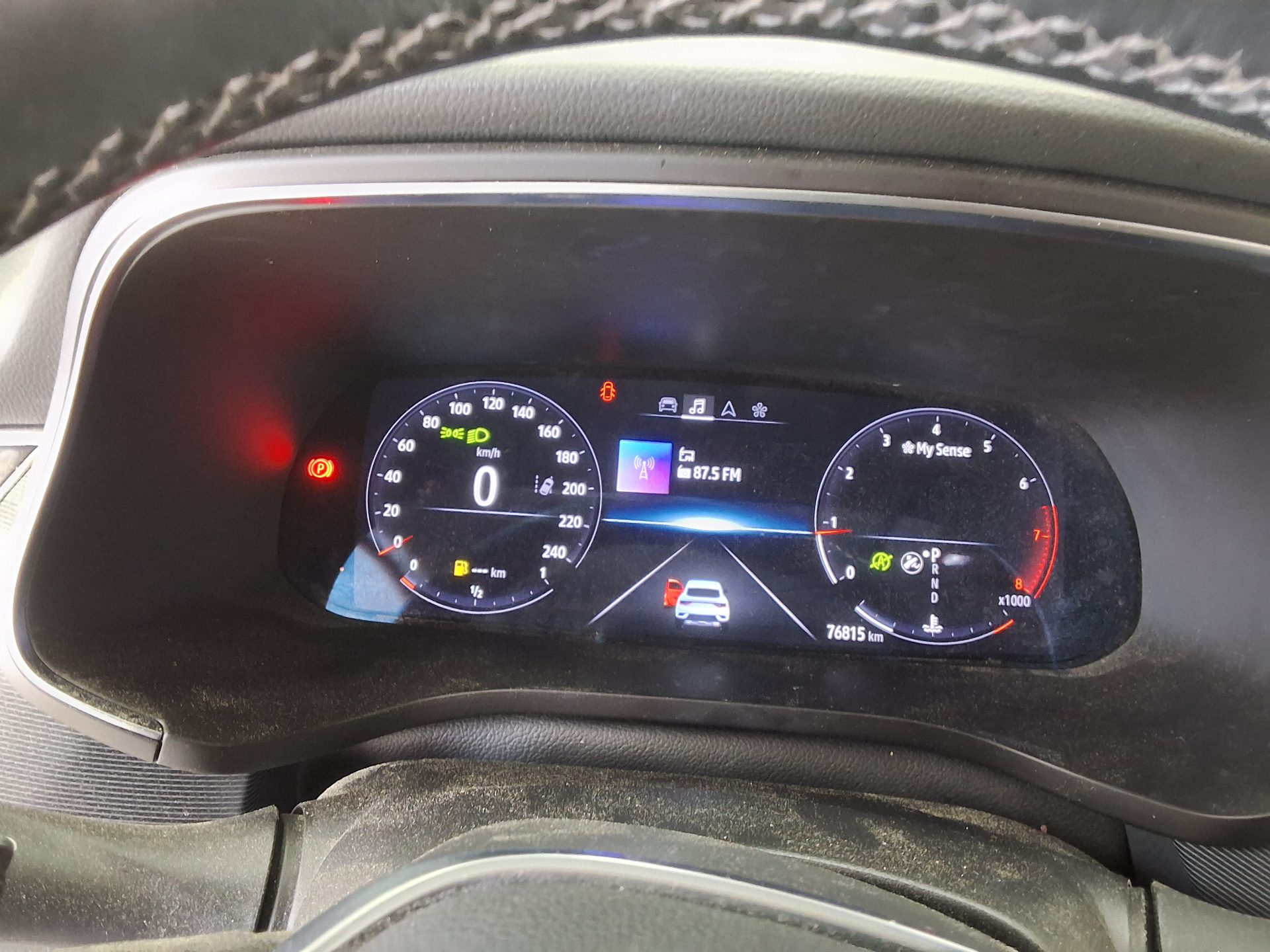 2023 - renault xm3