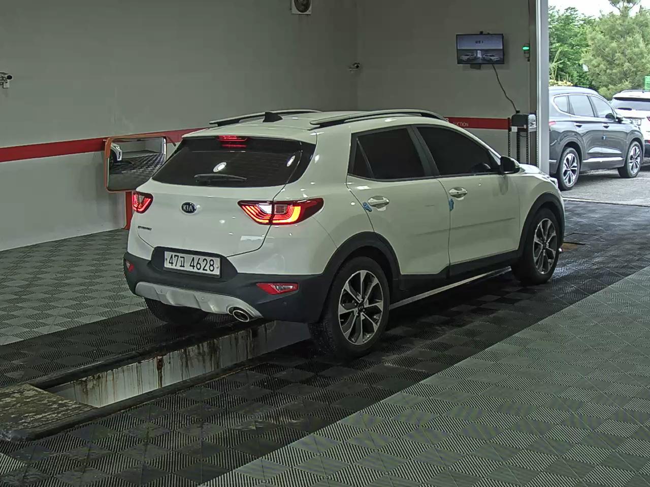2018 - kia stonic
