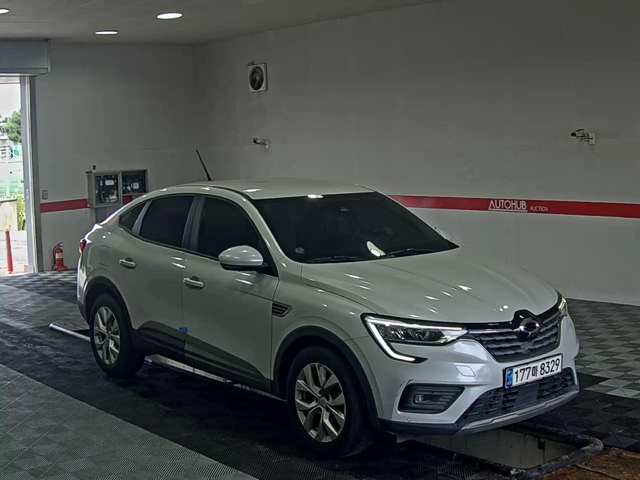 2021 - renault xm3