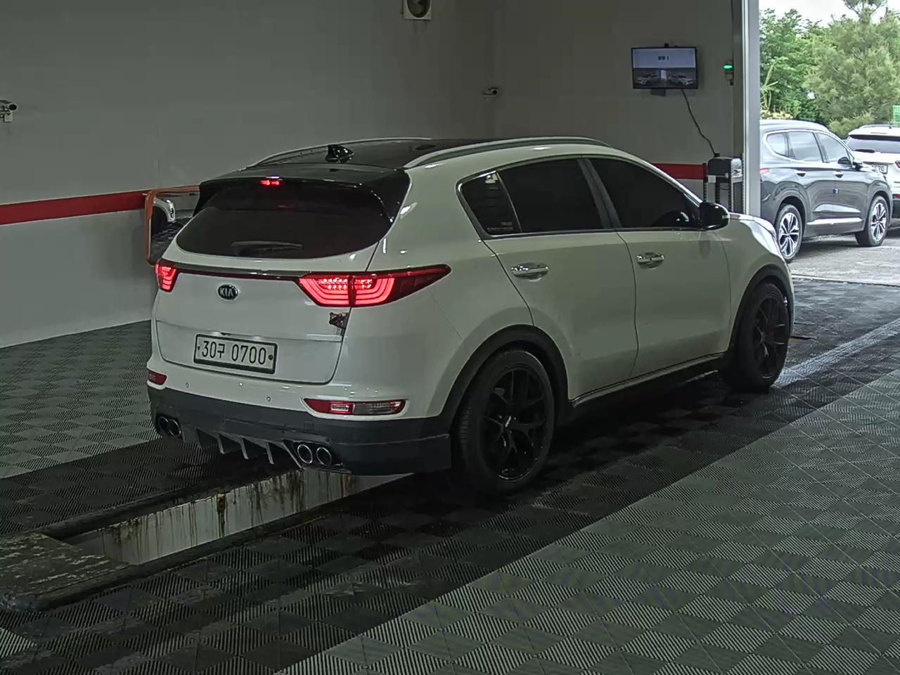 2016 - kia sportage