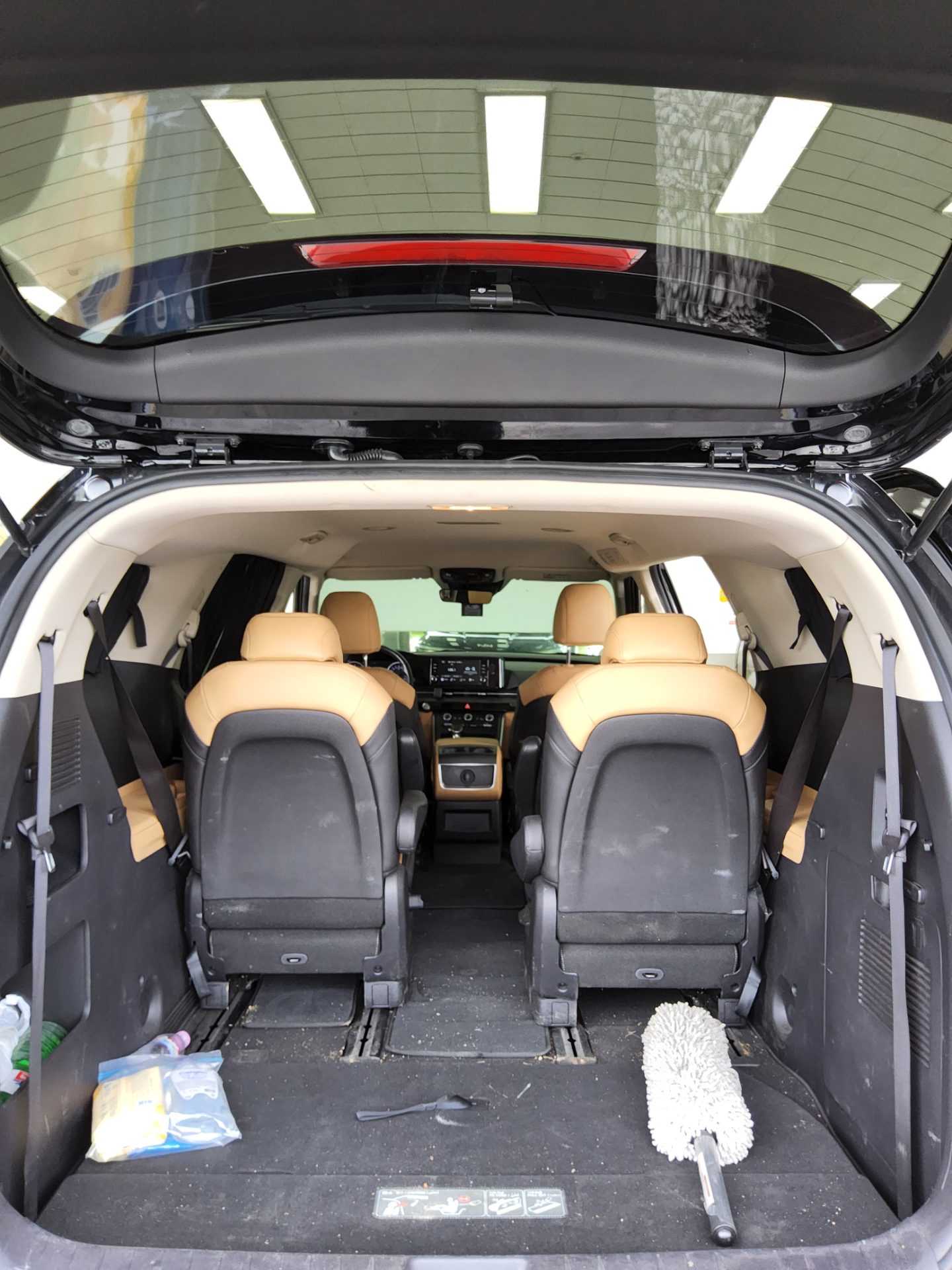 2022 - kia carnival