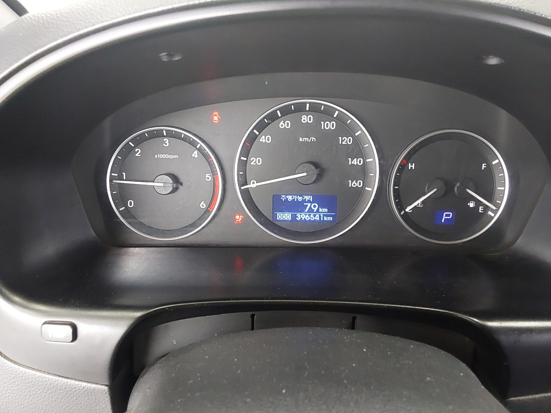 2016 - hyundai grand starex