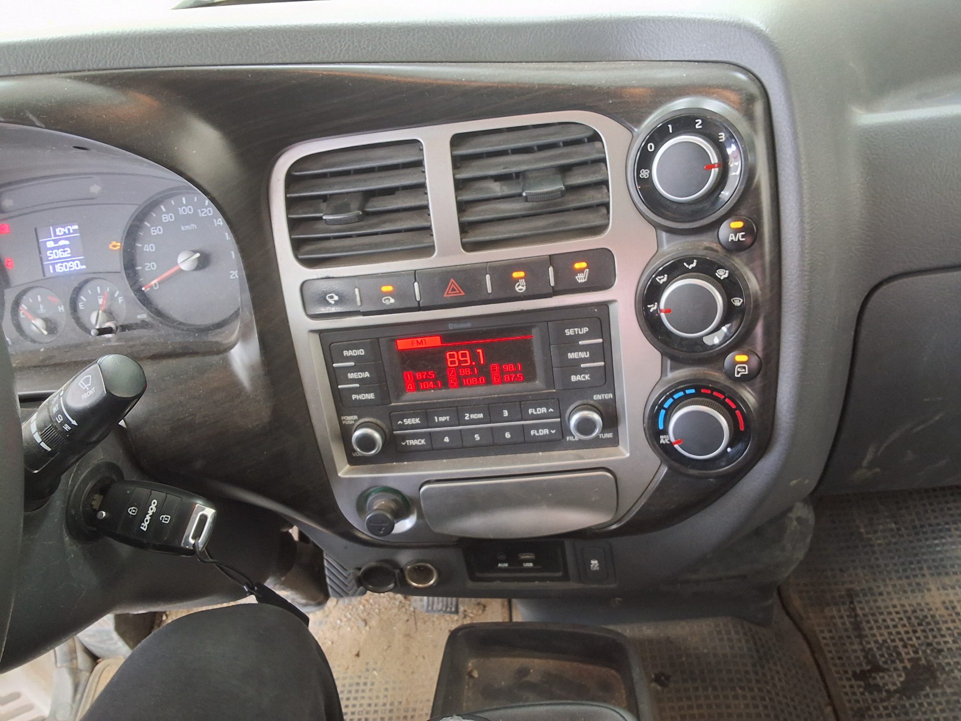 2018 - kia bongo
