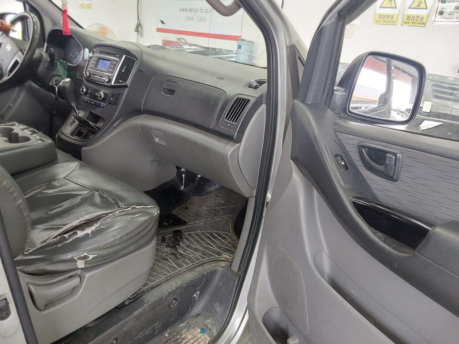 2016 - hyundai grand starex