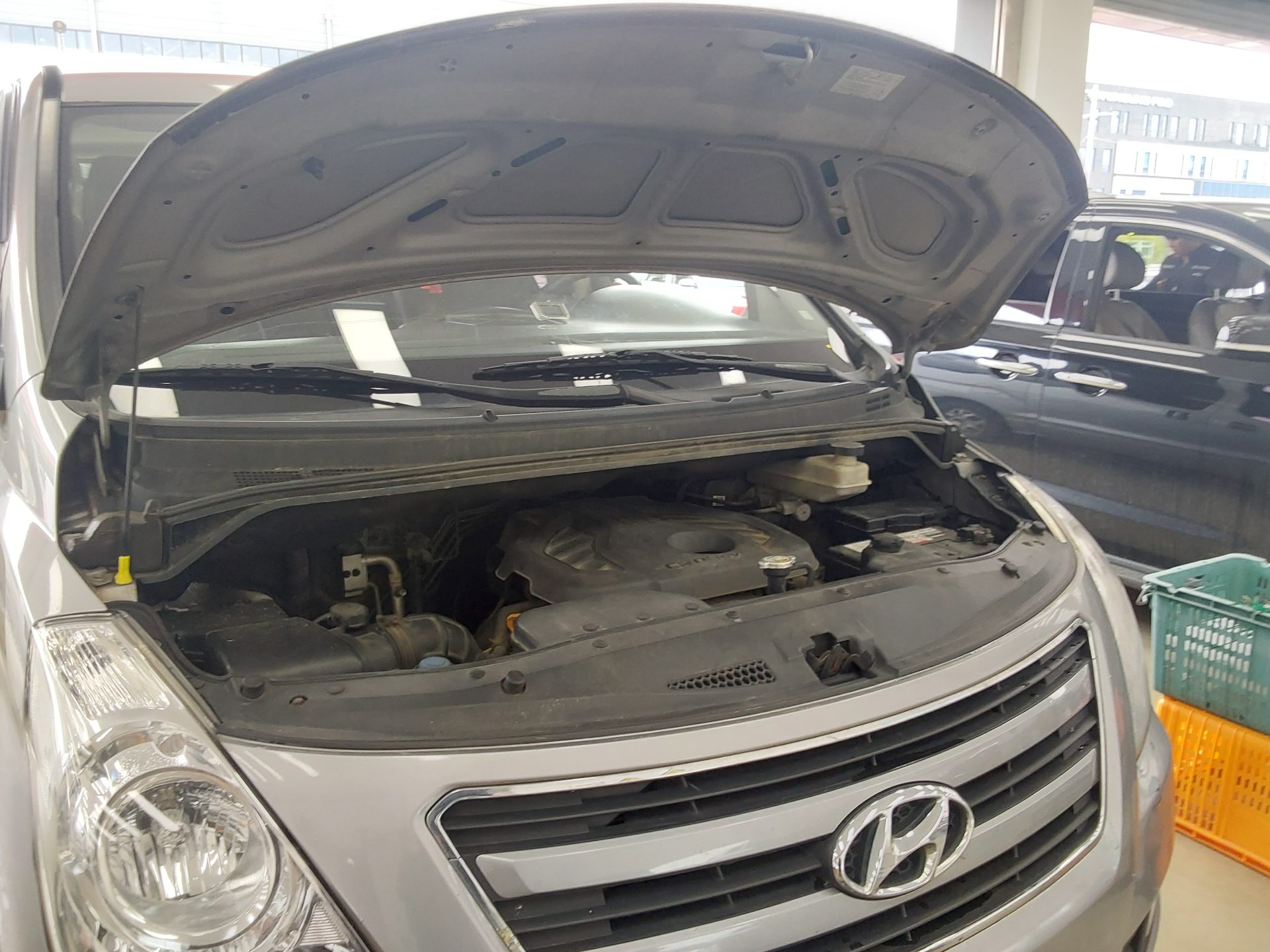 2016 - hyundai grand starex