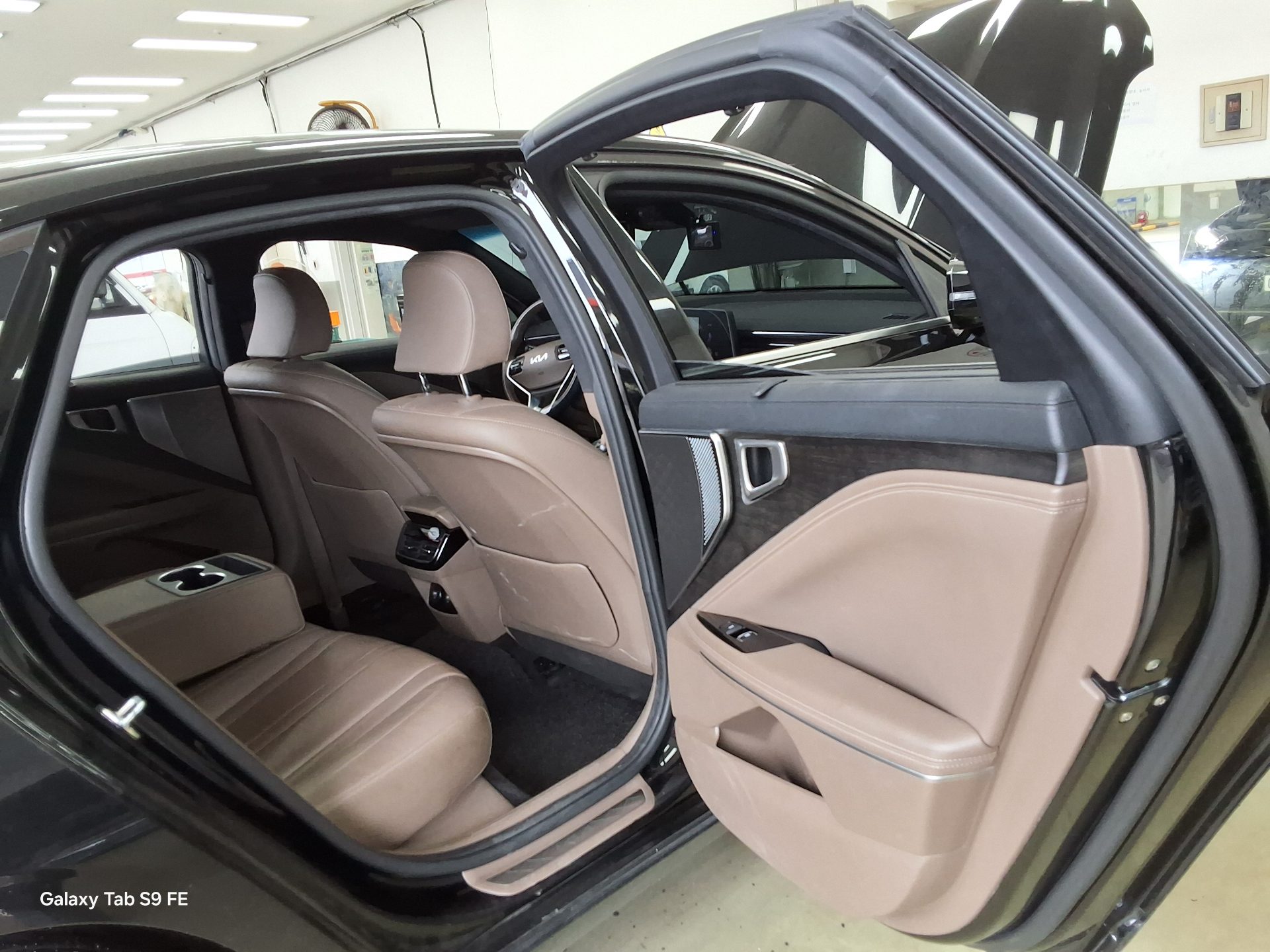 2022 - kia k8
