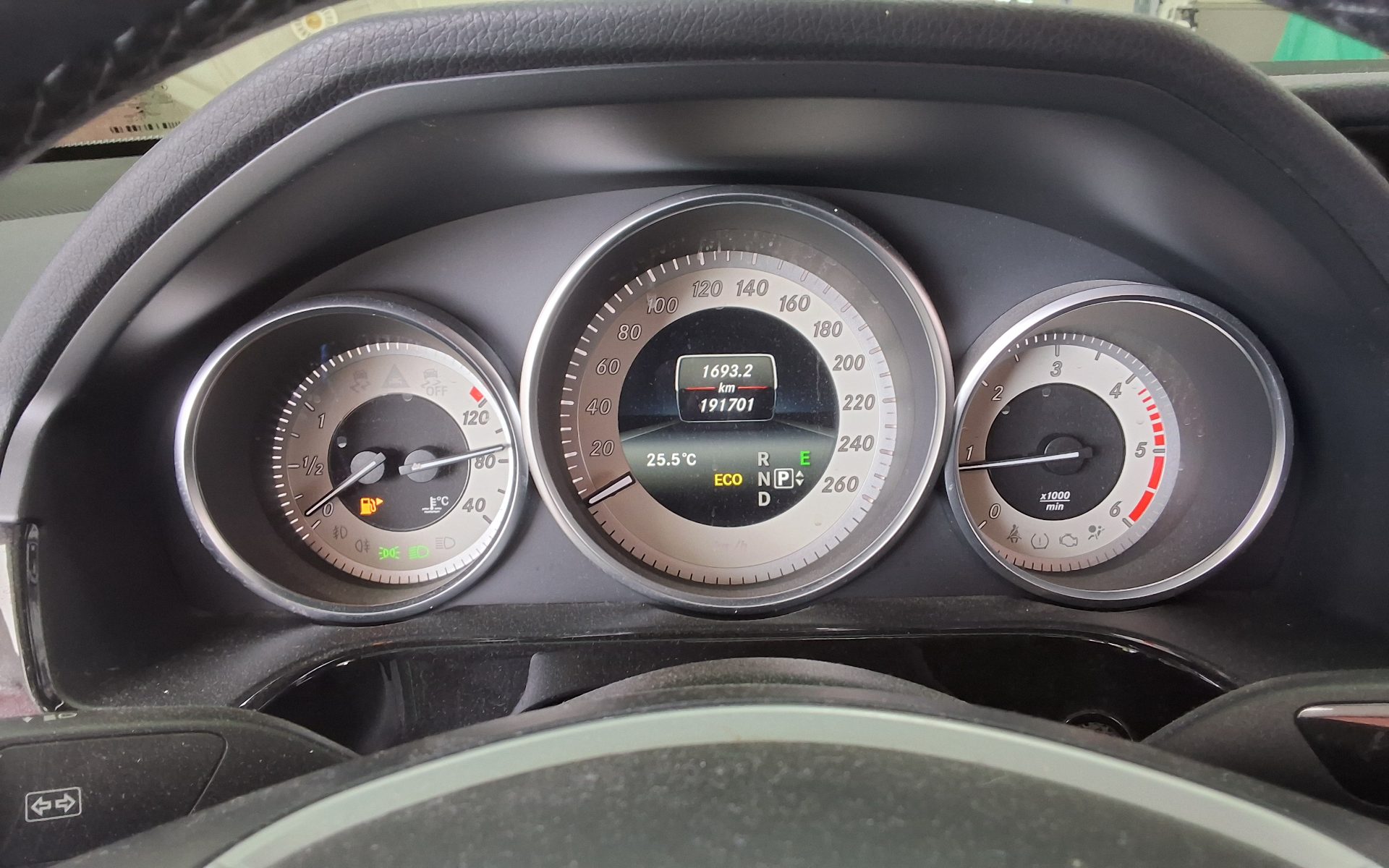 2014 - mercedes-benz e220