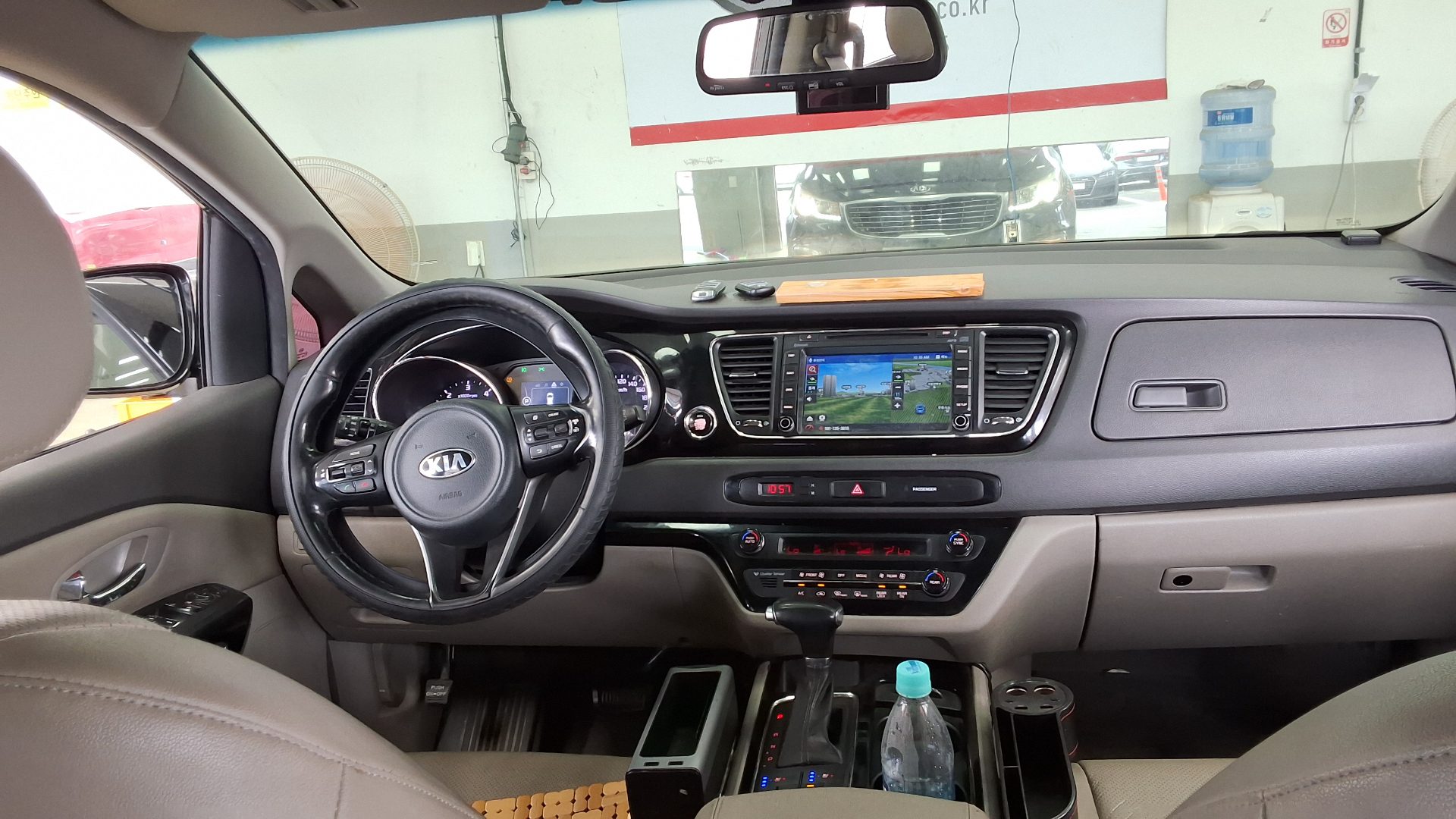 2017 - kia carnival