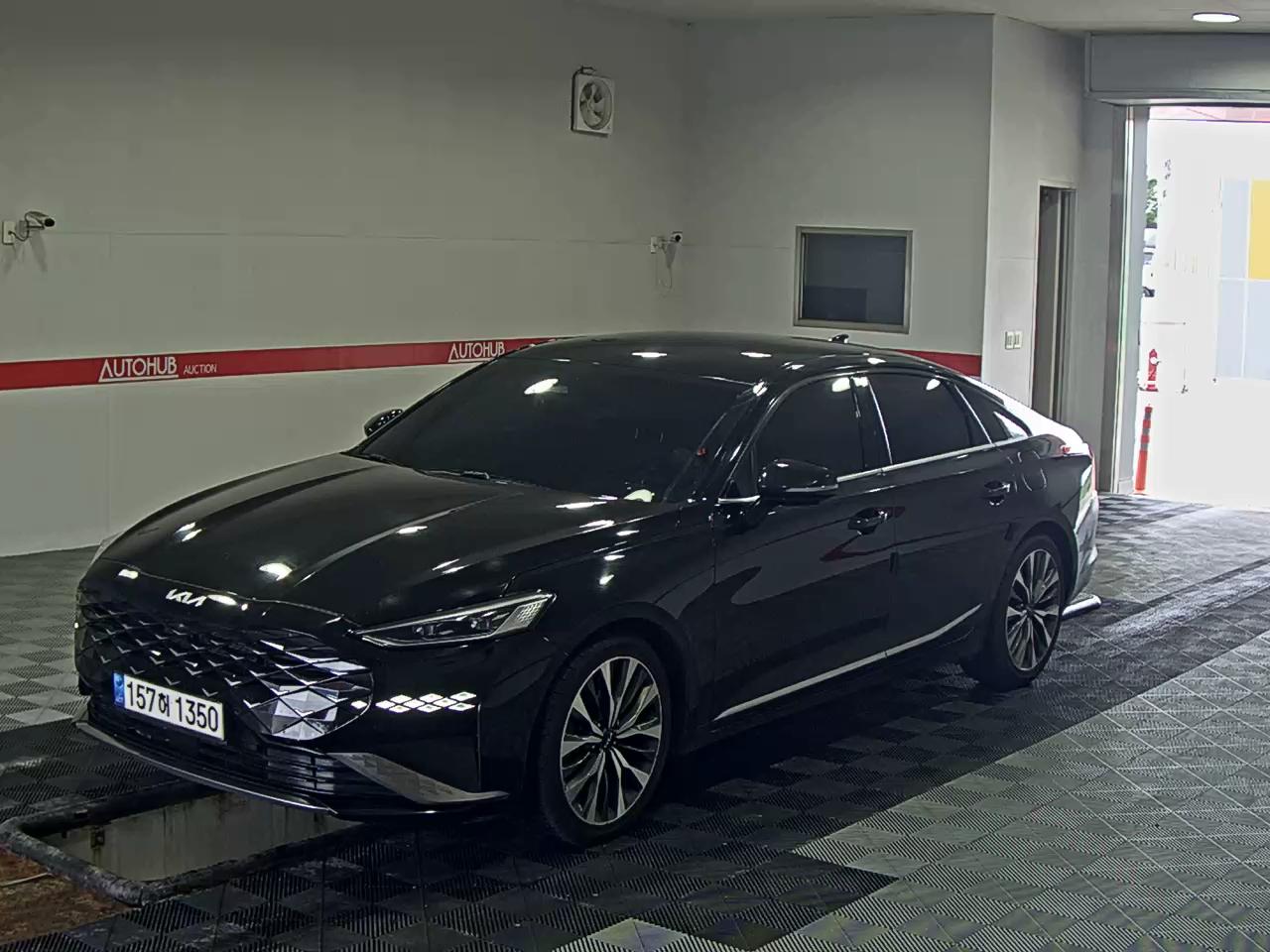 2022 - kia k8