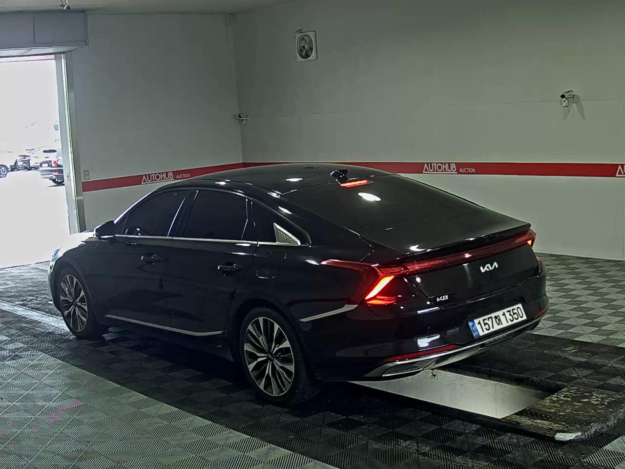 2022 - kia k8
