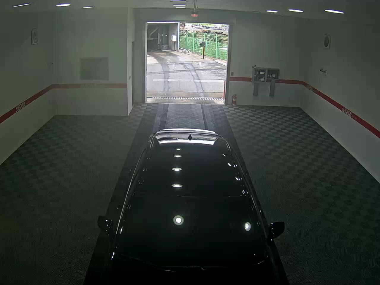 2022 - kia k8