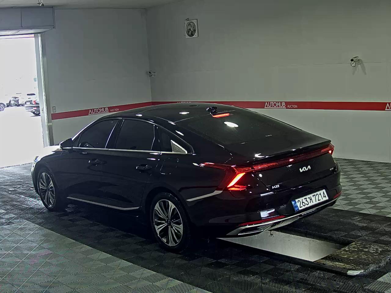 2022 - kia k8