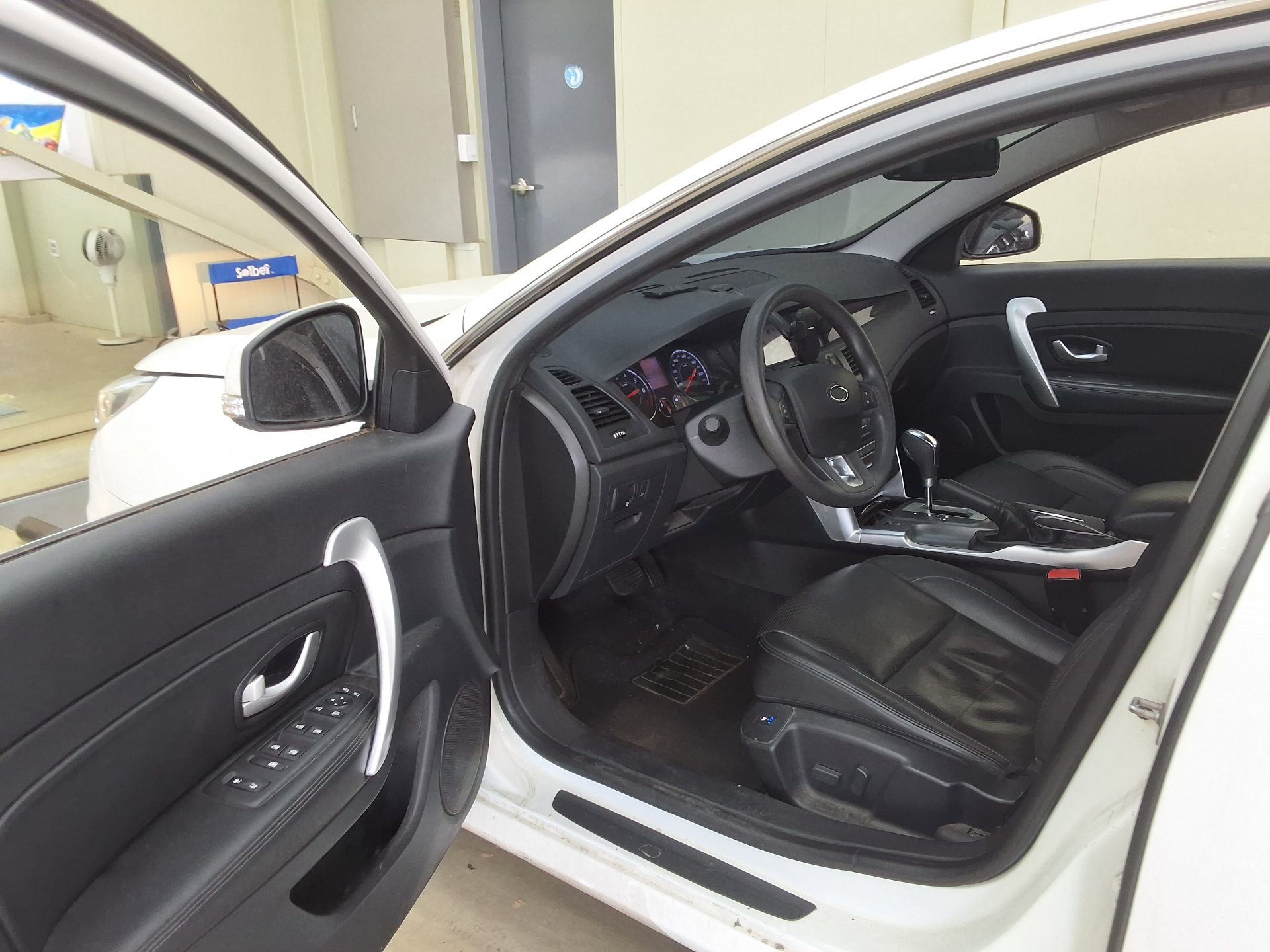 2019 - renault sm5