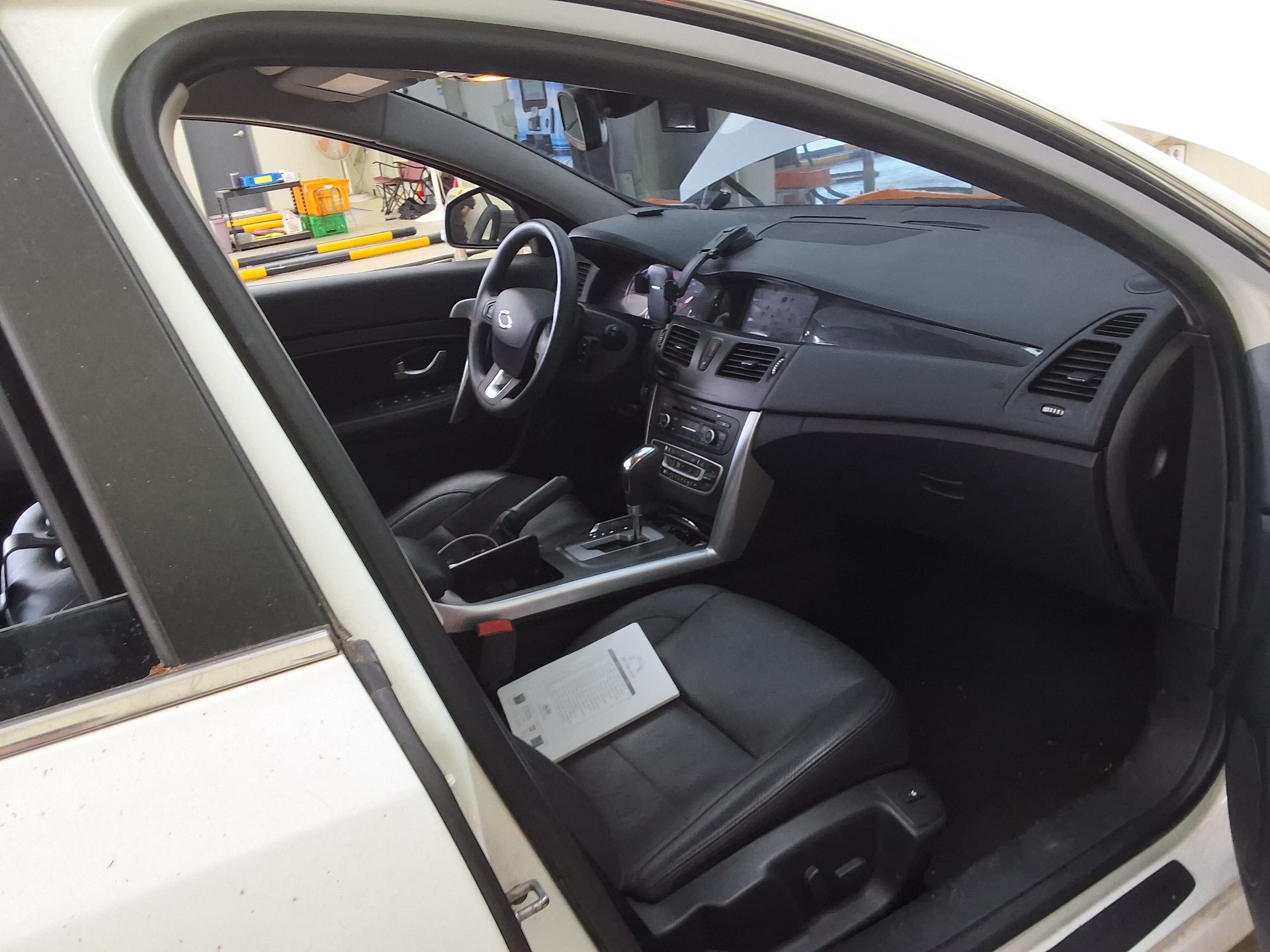 2019 - renault sm5