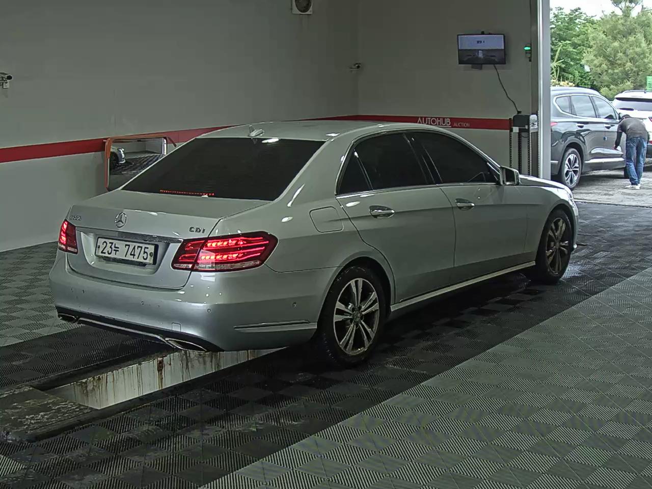 2014 - mercedes-benz e220