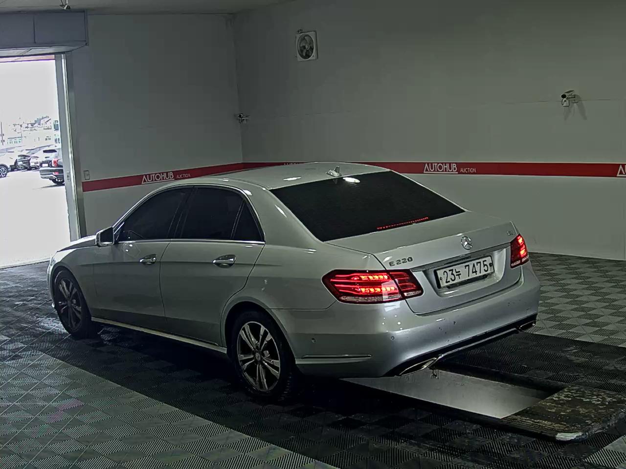 2014 - mercedes-benz e220