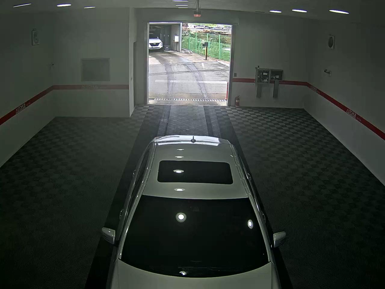 2014 - mercedes-benz e220
