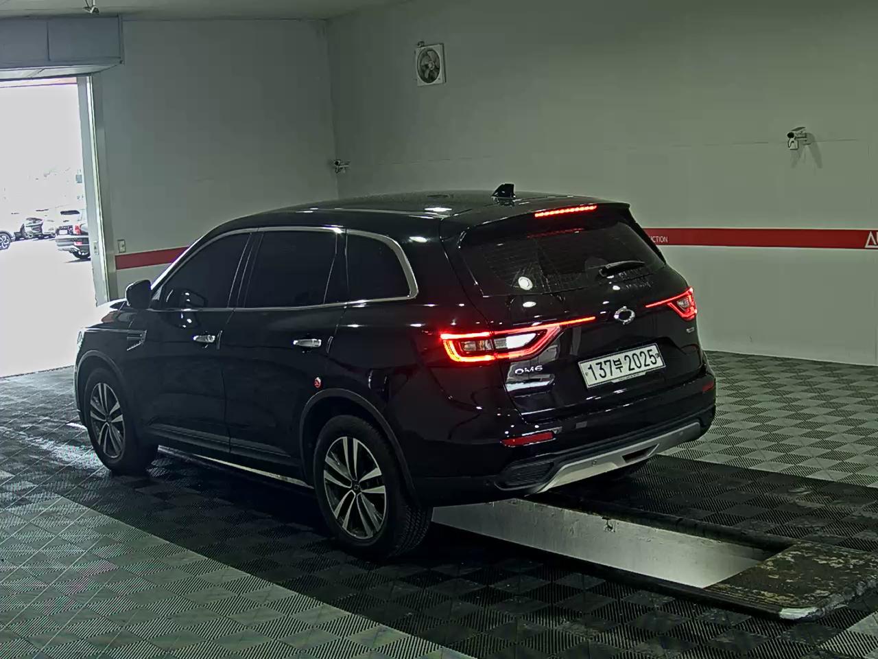 2020 - renault qm6