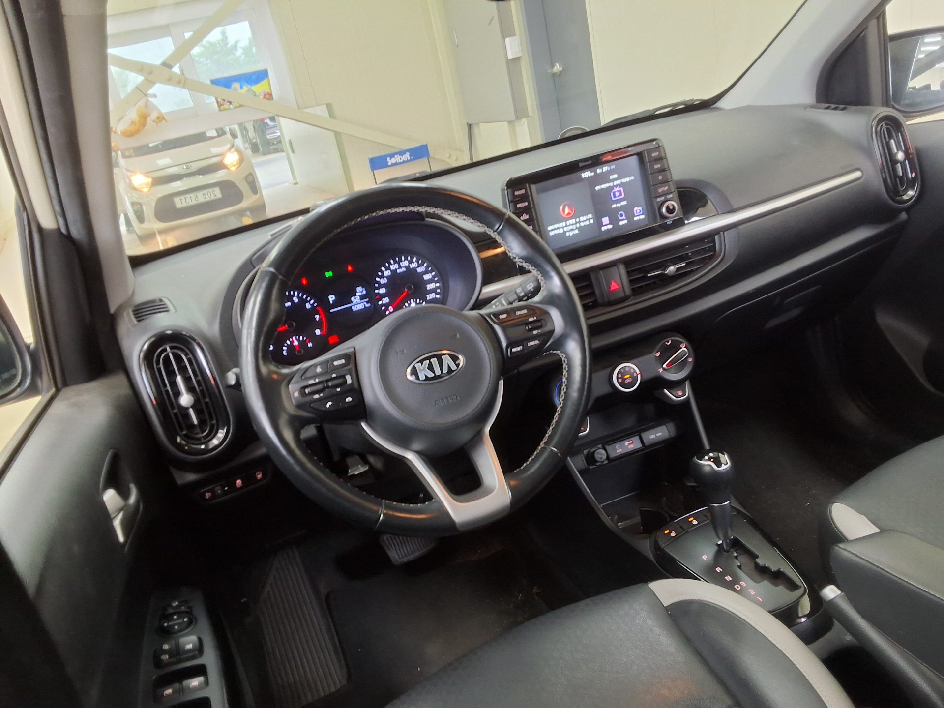 2019 - kia morning