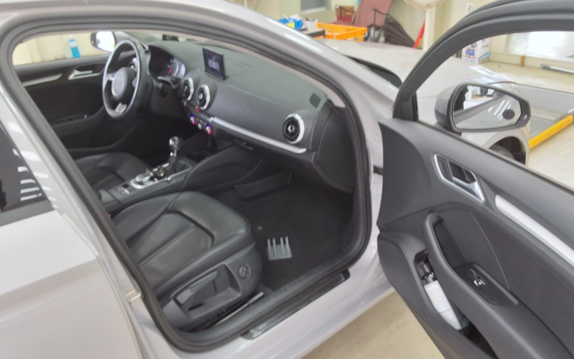 2015 - audi a3