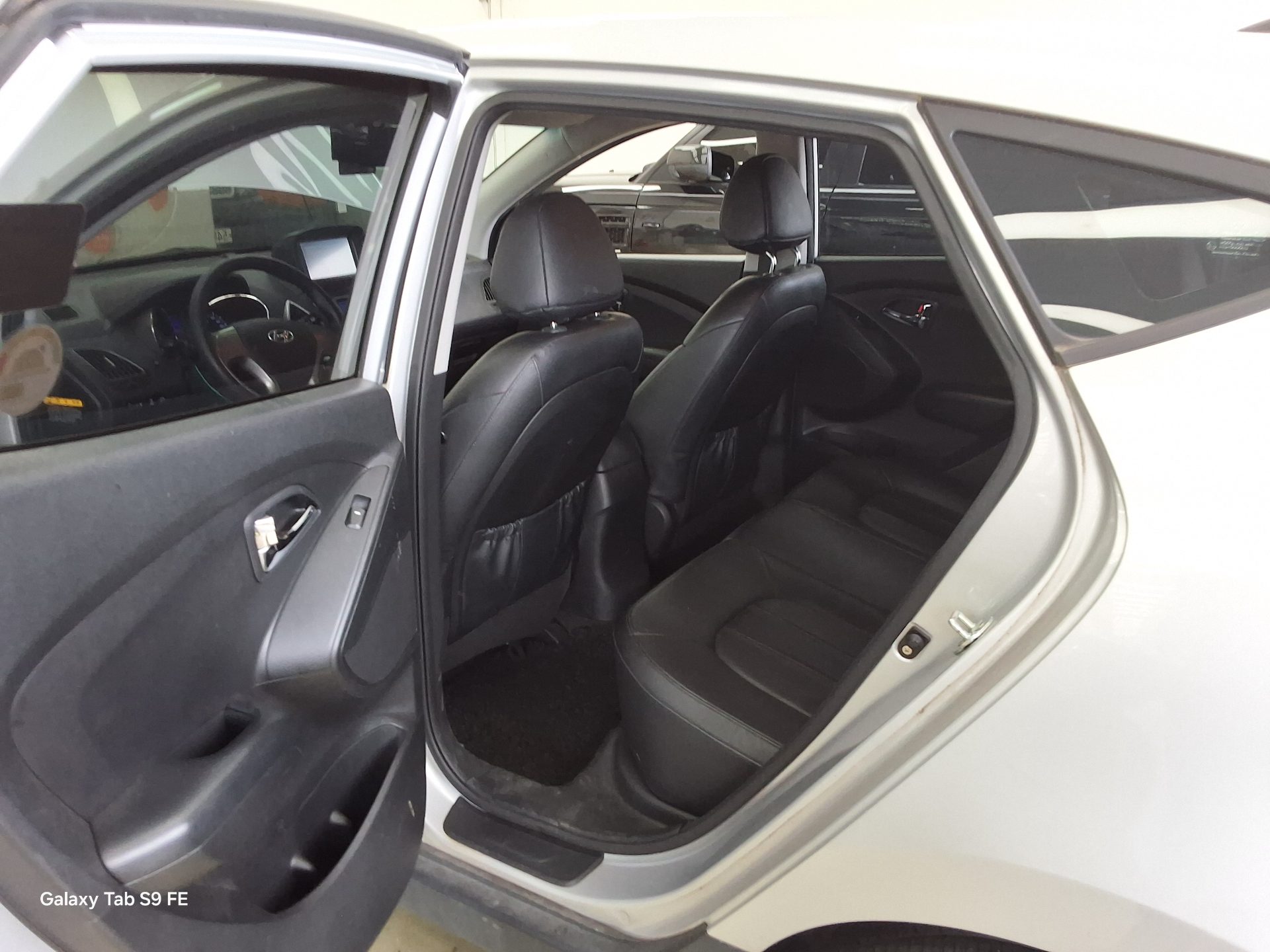 2012 - hyundai tucson