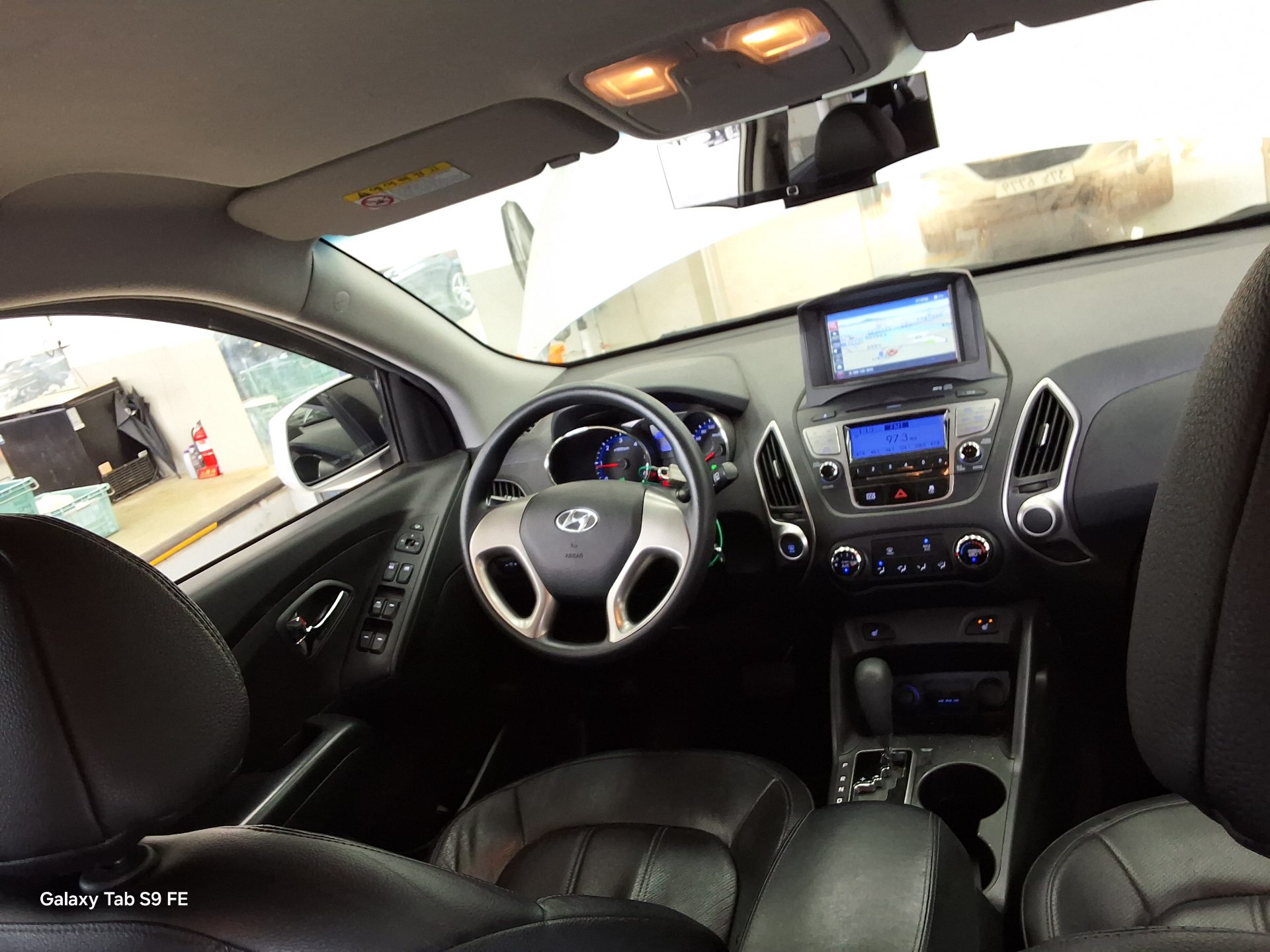 2012 - hyundai tucson
