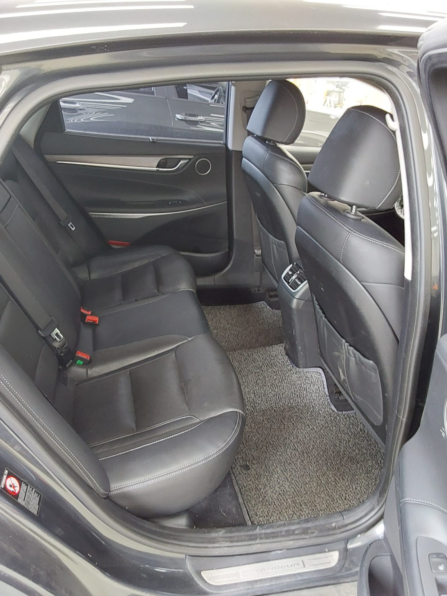 2019 - hyundai grandeur
