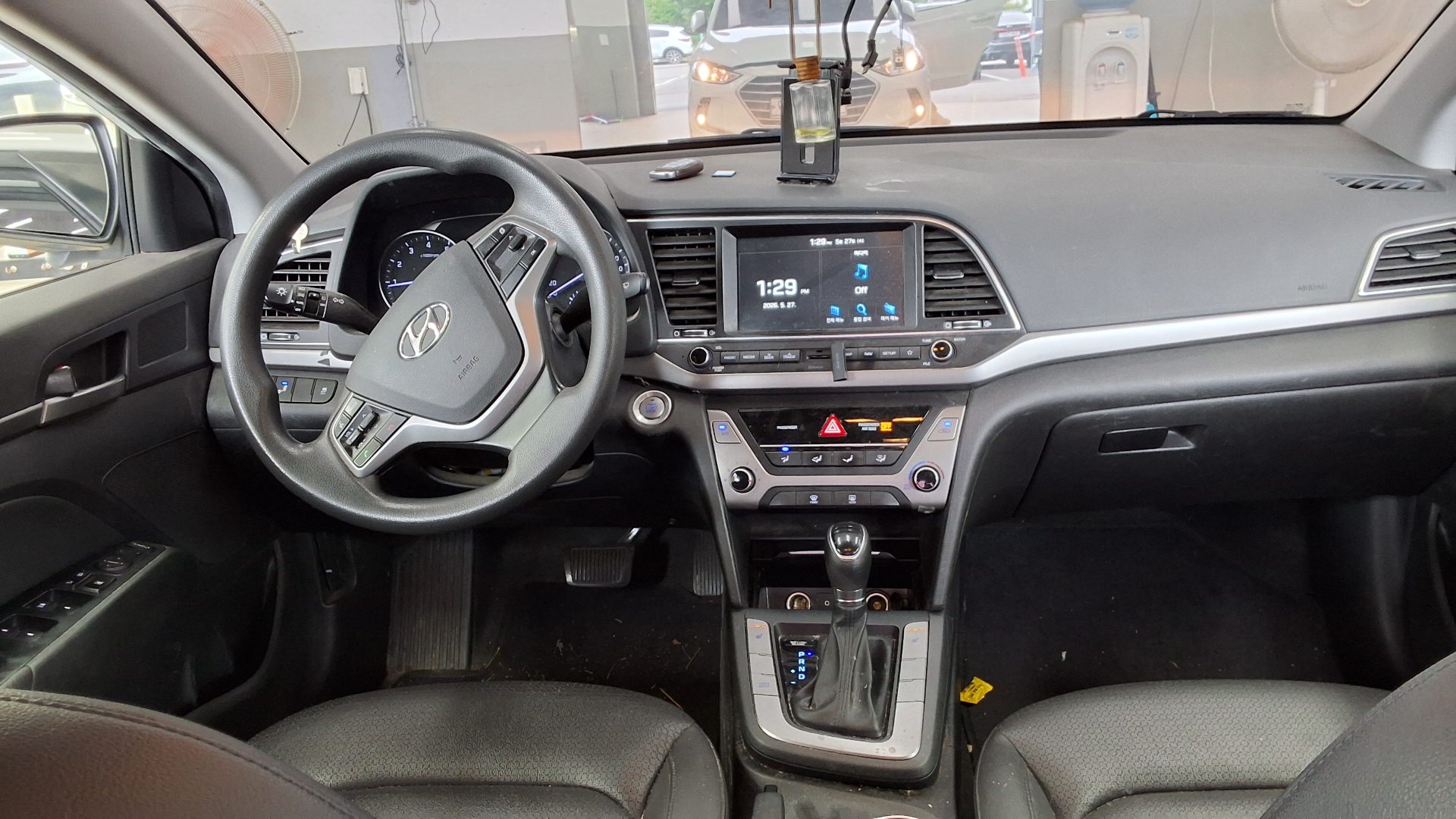 2018 - hyundai avante