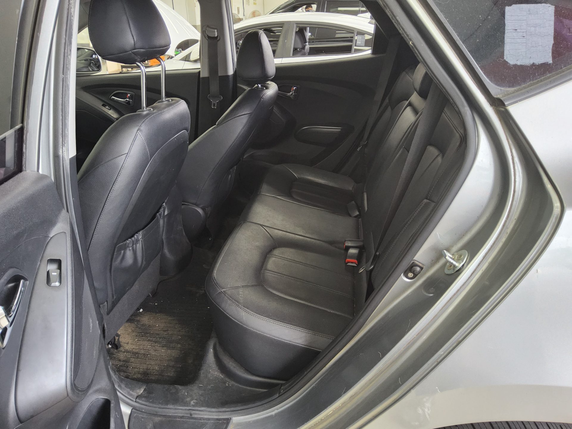 2012 - hyundai tucson