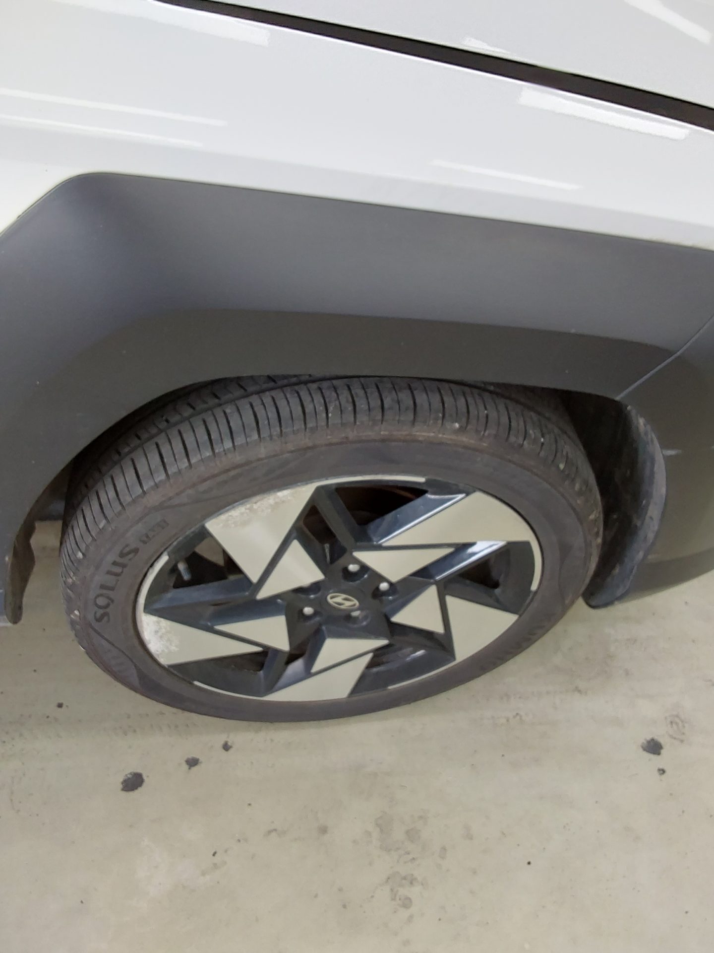 2023 - hyundai kona