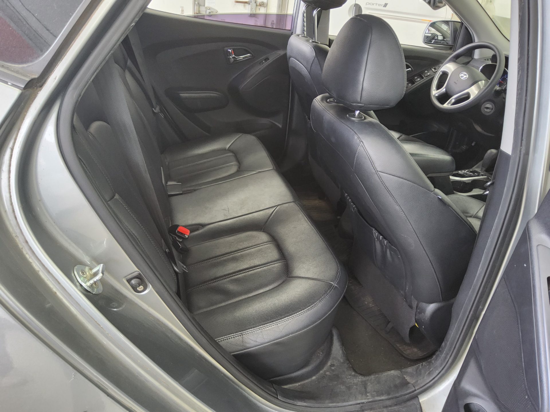 2012 - hyundai tucson