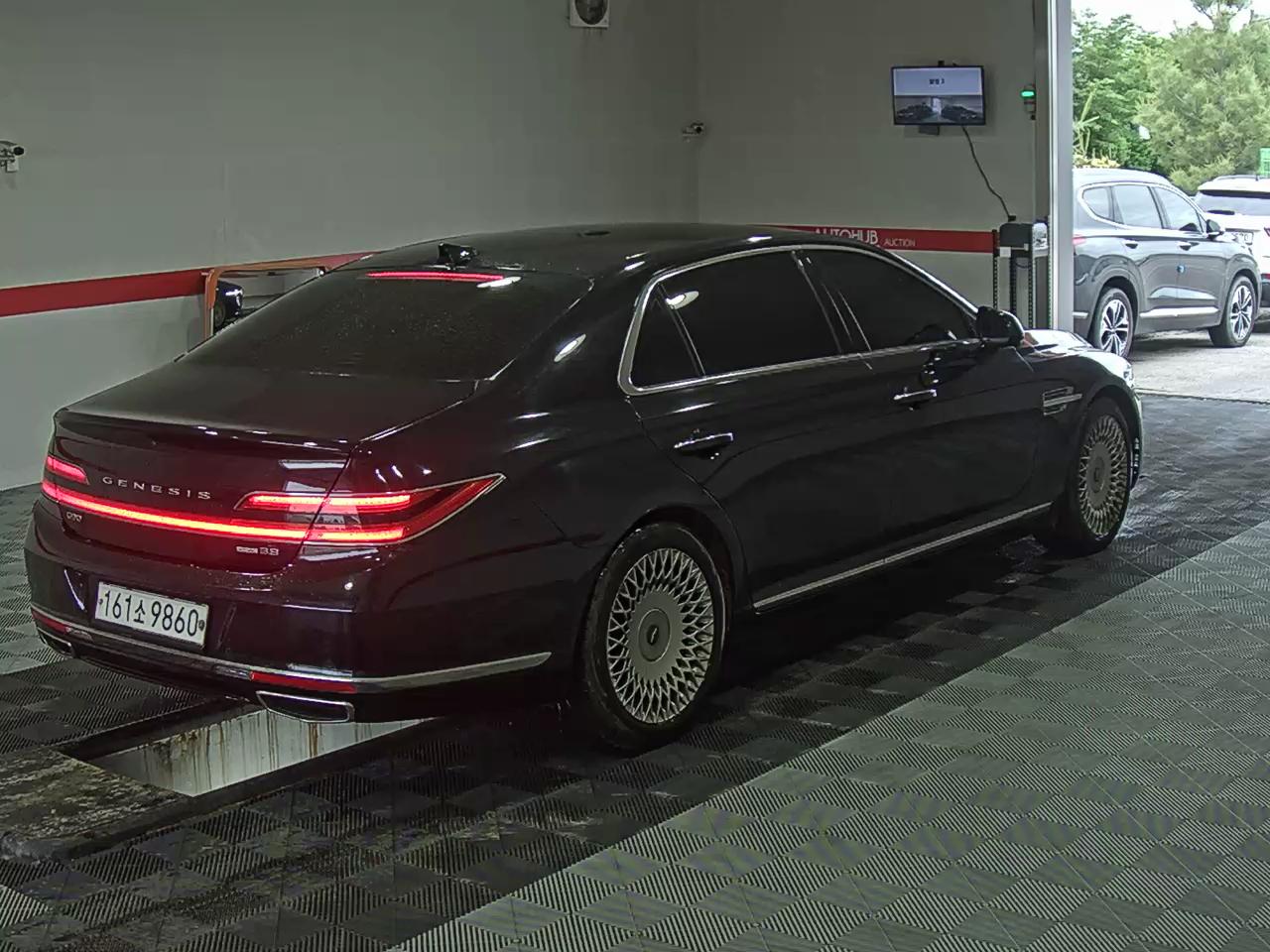 2020 - genesis g90