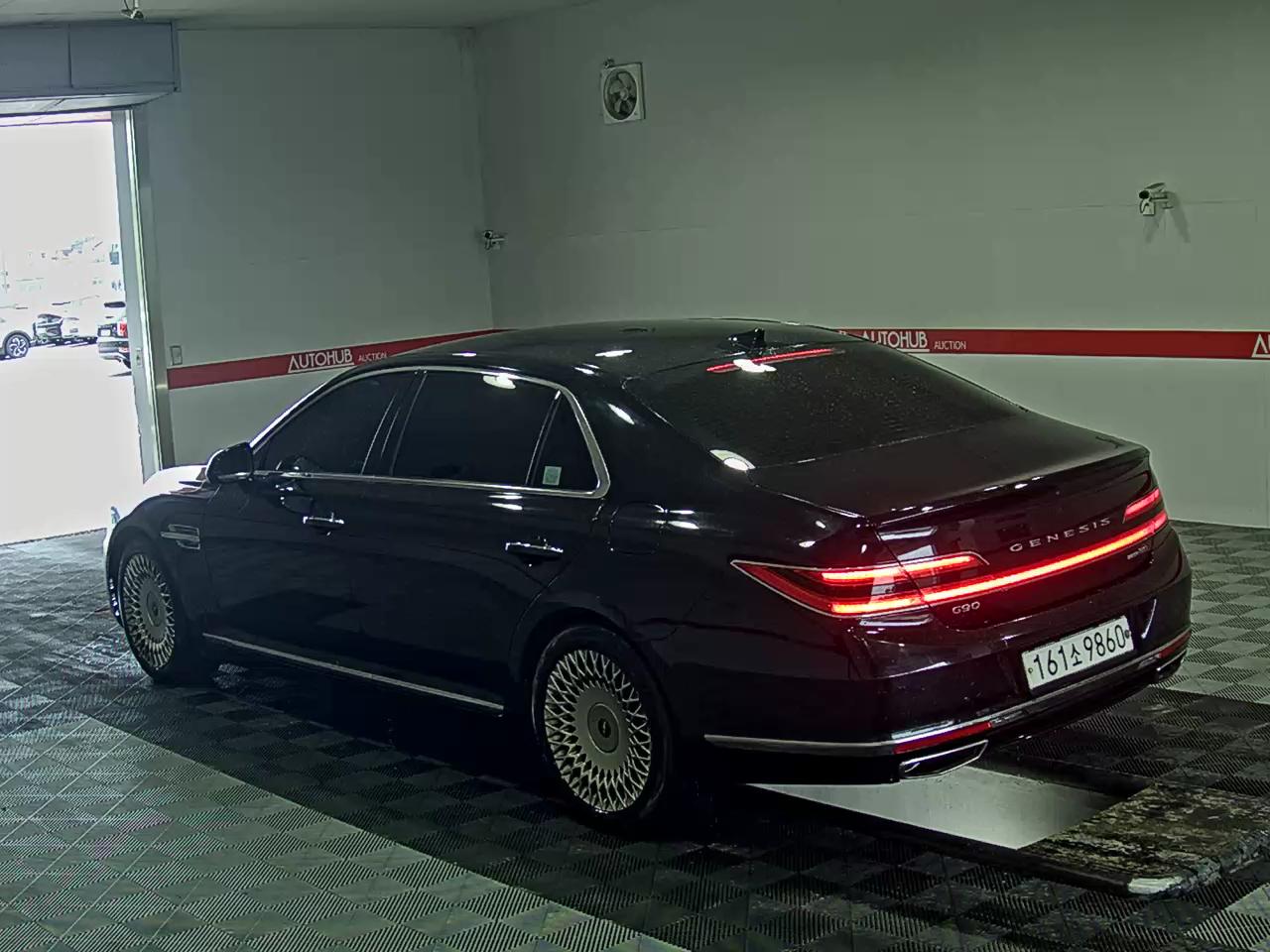 2020 - genesis g90