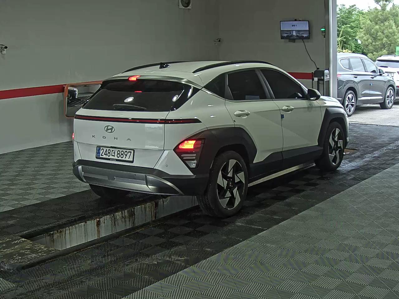 2023 - hyundai kona