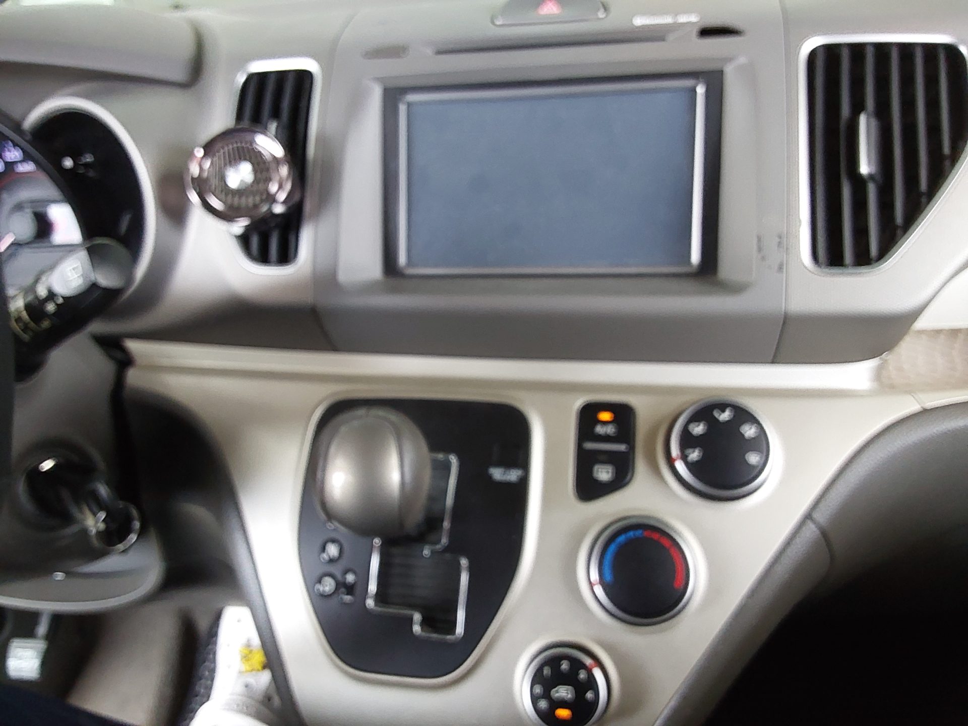 2012 - kia ray