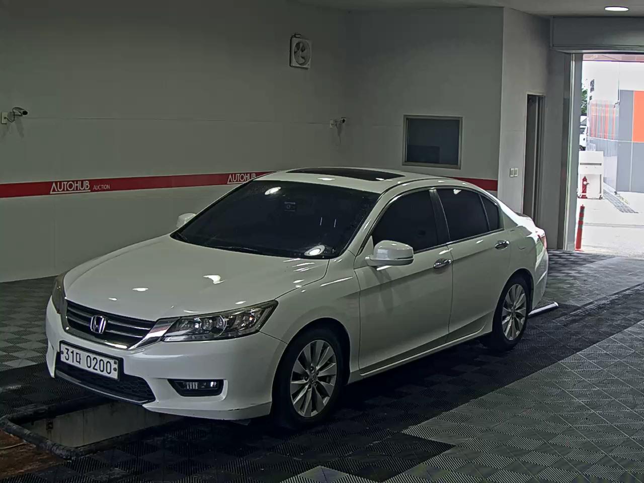 HONDA ACCORD (9TH GEN) EX-