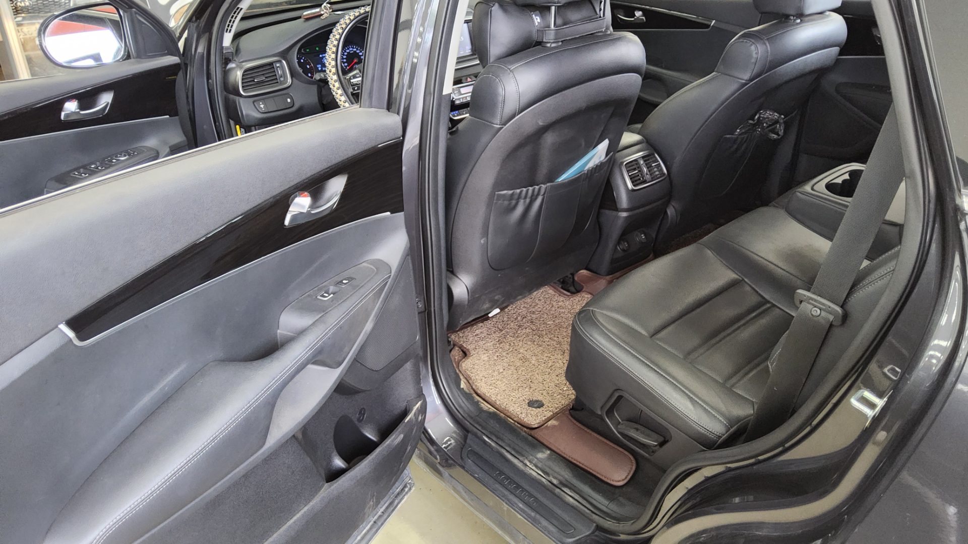 2018 - kia sorento