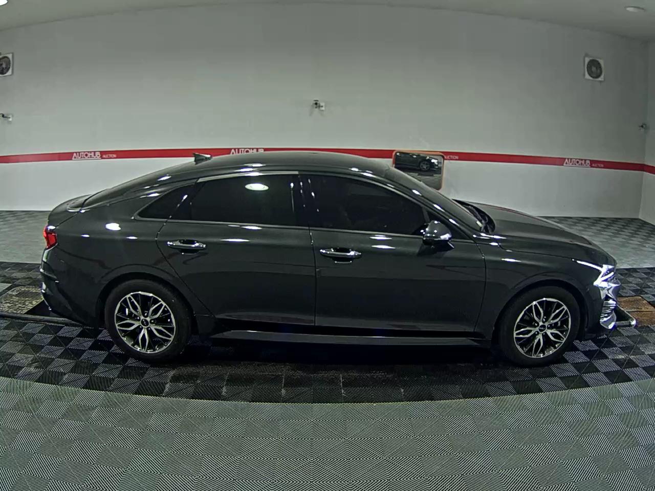 2023 - kia k5