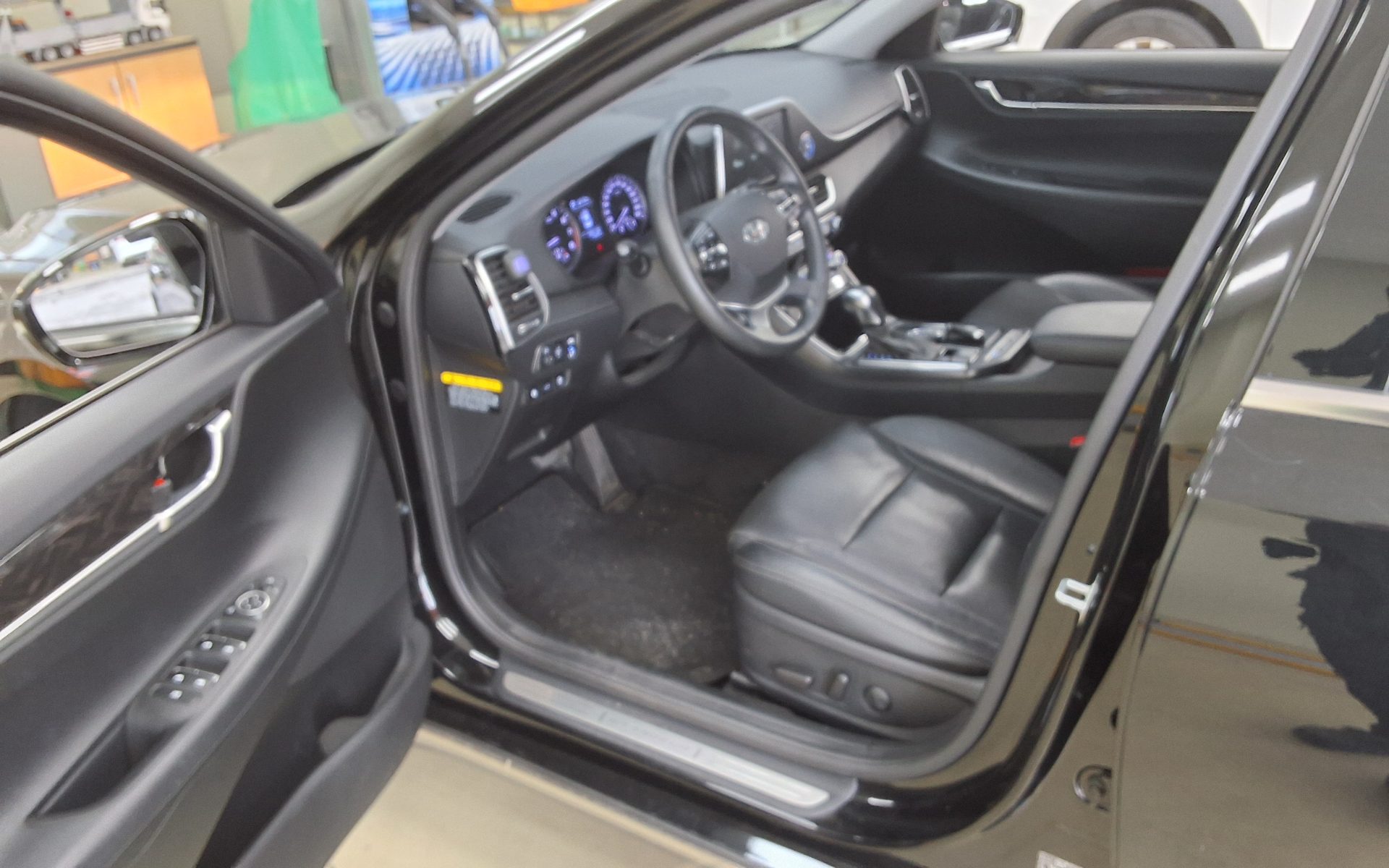 2019 - hyundai grandeur
