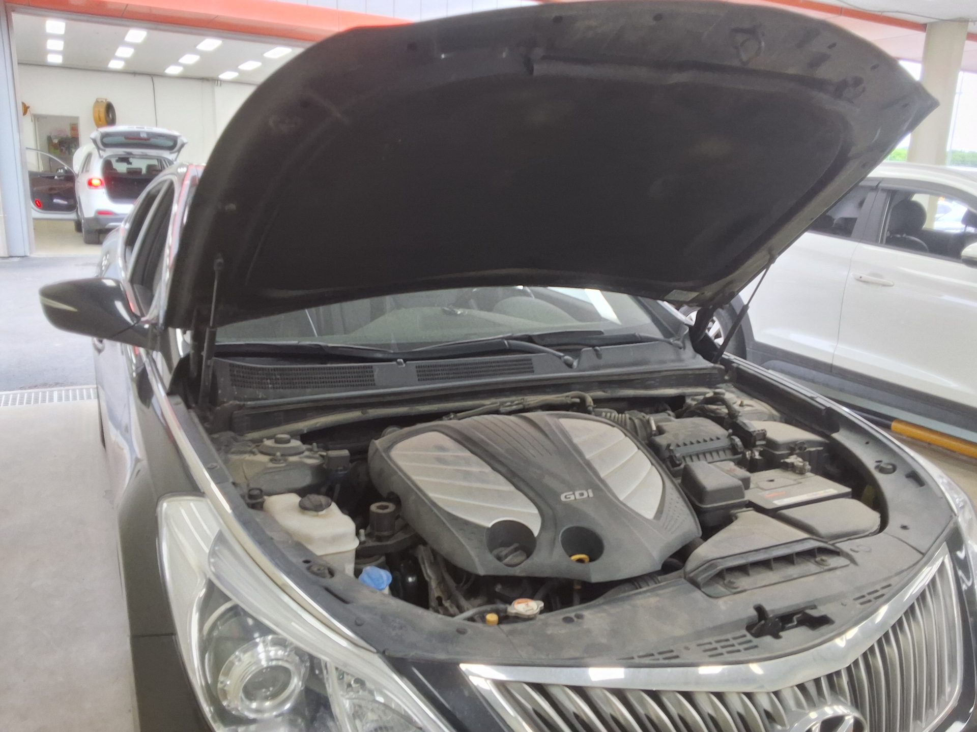 2015 - hyundai grandeur