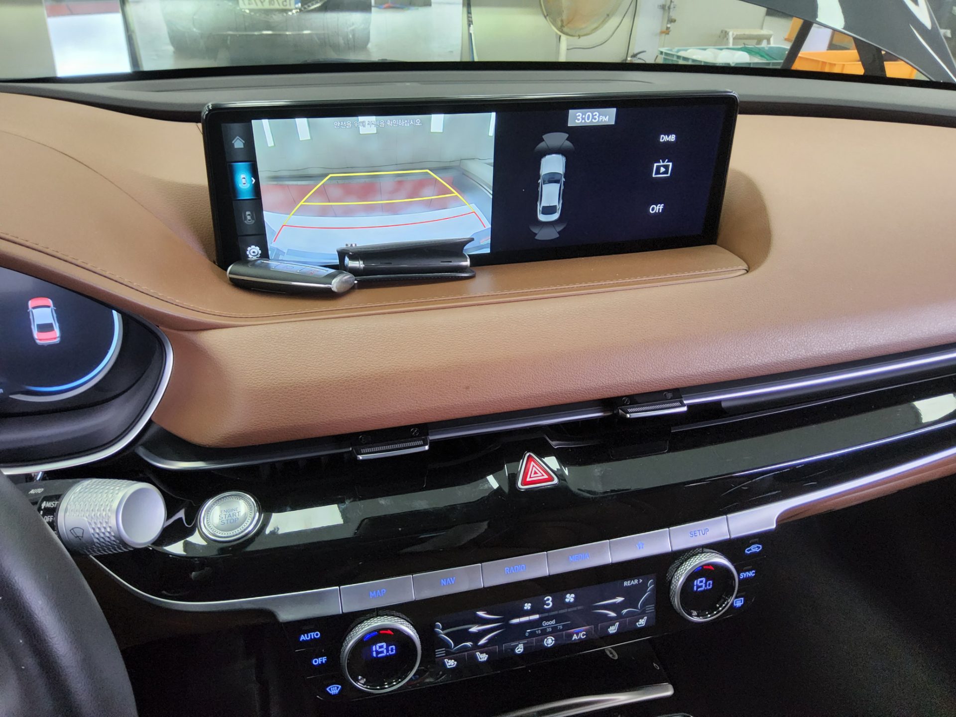 2022 - genesis g80
