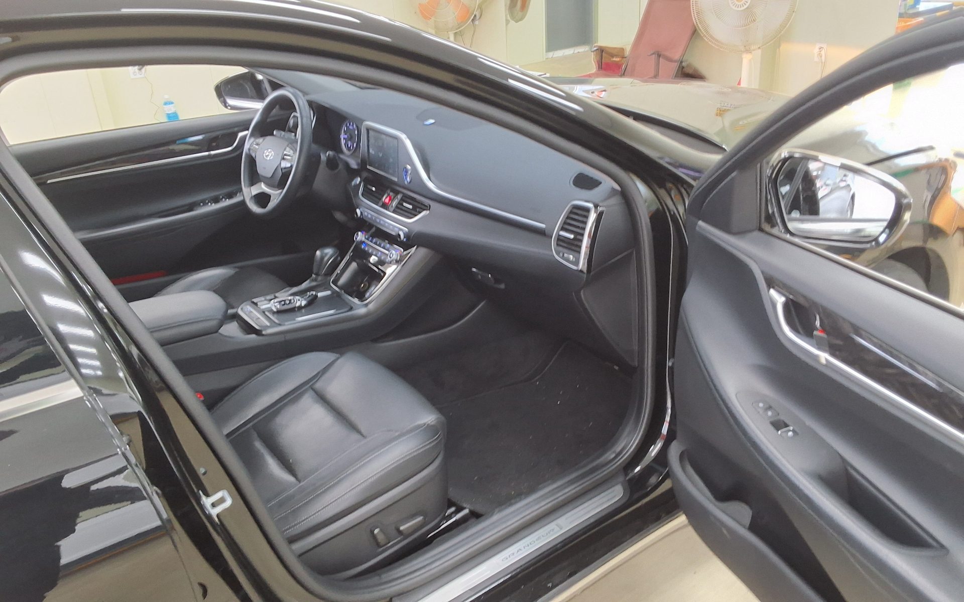 2019 - hyundai grandeur