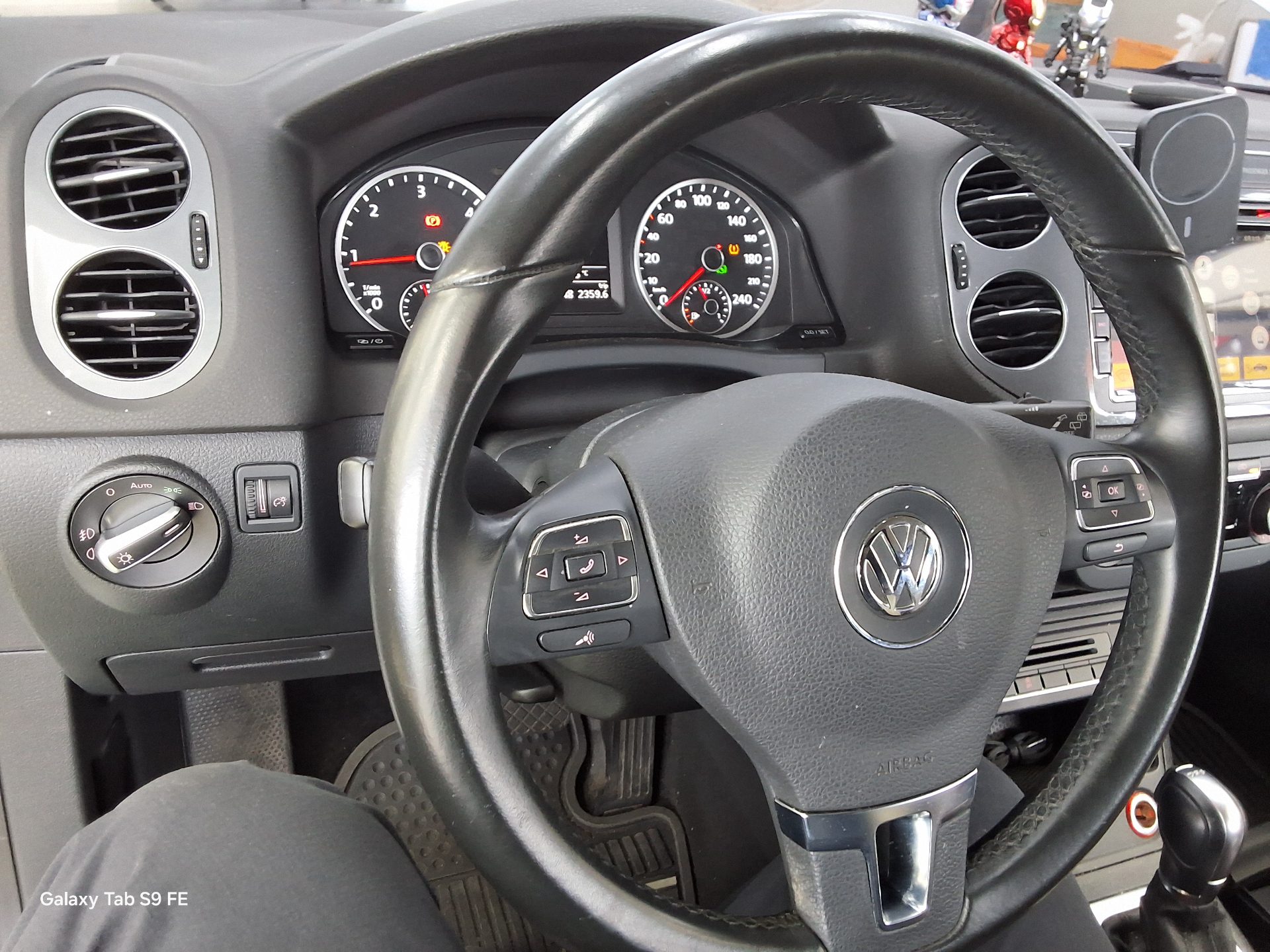 2015 - volkswagen tiguan