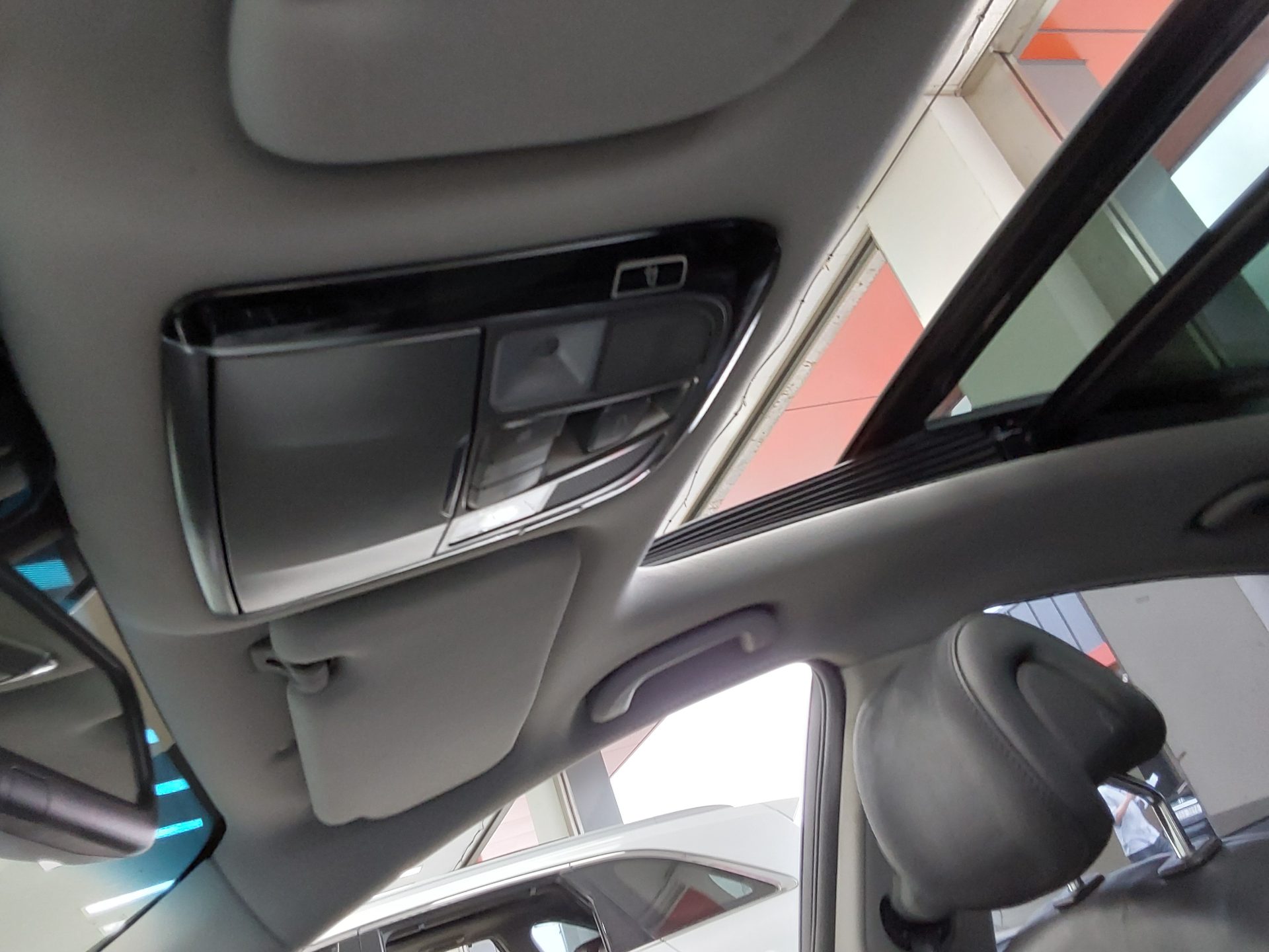 2015 - hyundai aslan