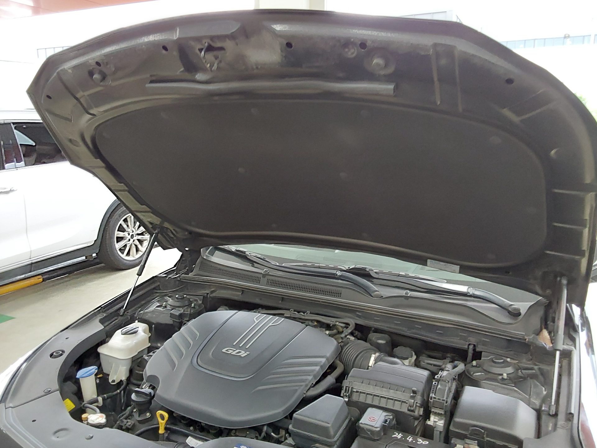2015 - hyundai aslan