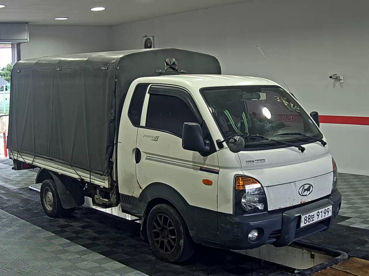 2012 - hyundai porter