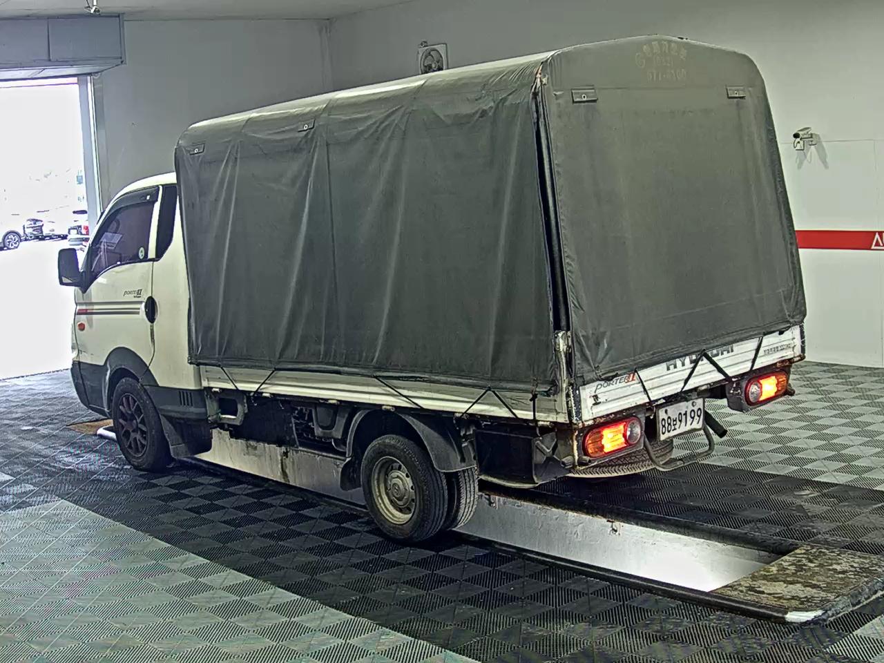 2012 - hyundai porter