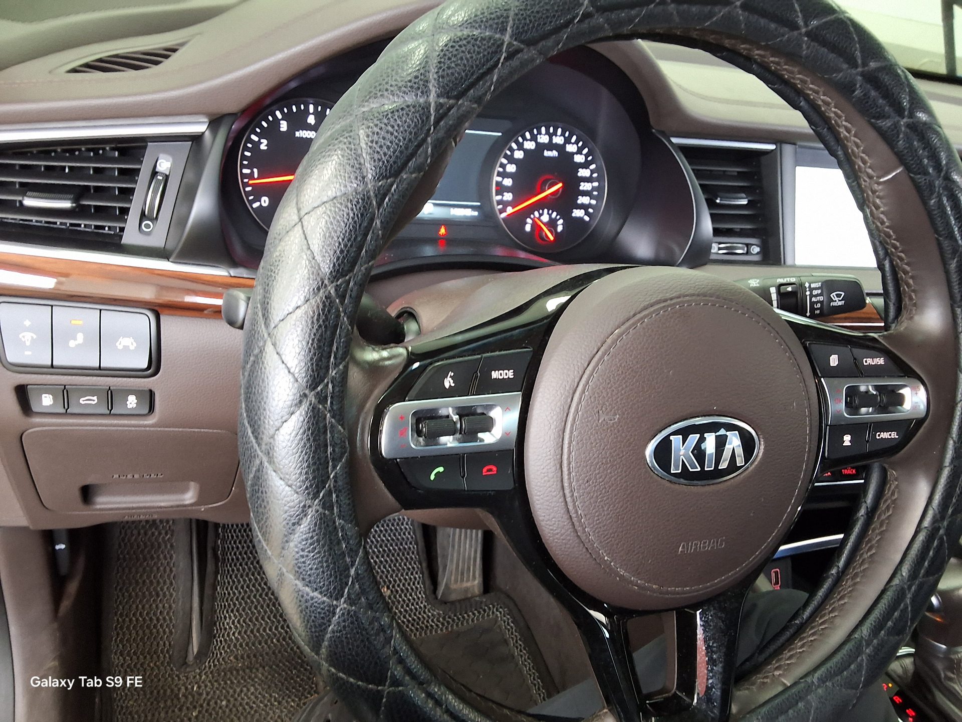 2017 - kia k7