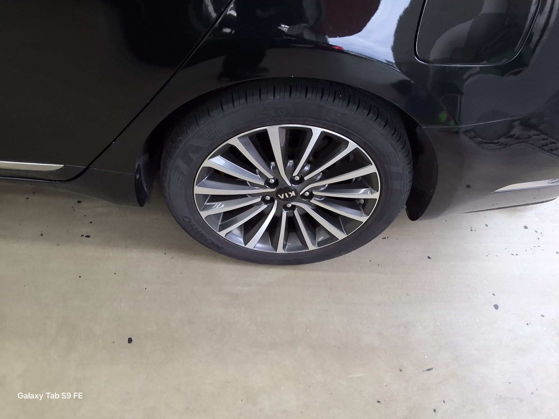 2017 - kia k7