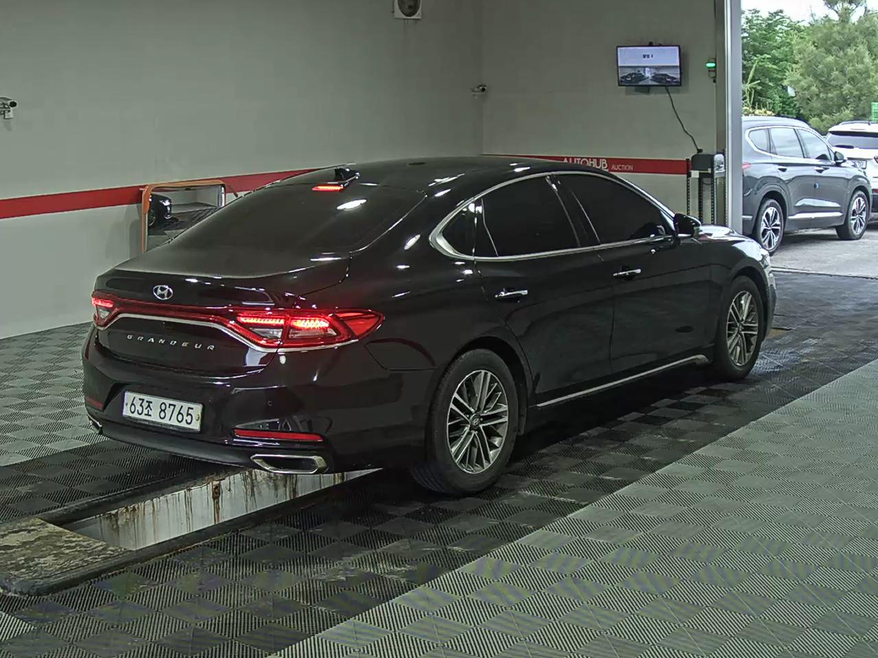 2019 - hyundai grandeur